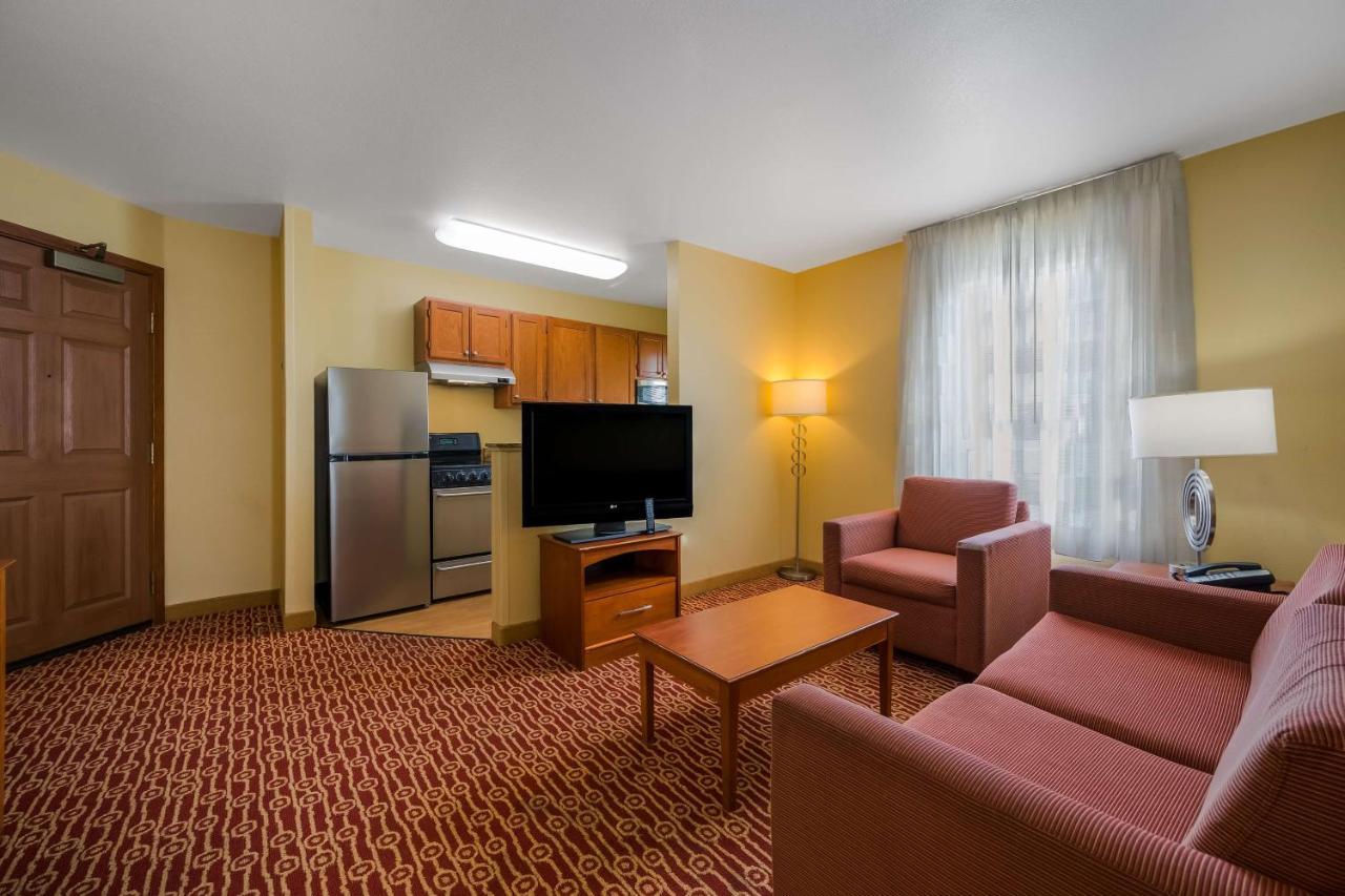 Hotel Sonesta Simply Detroit Novi